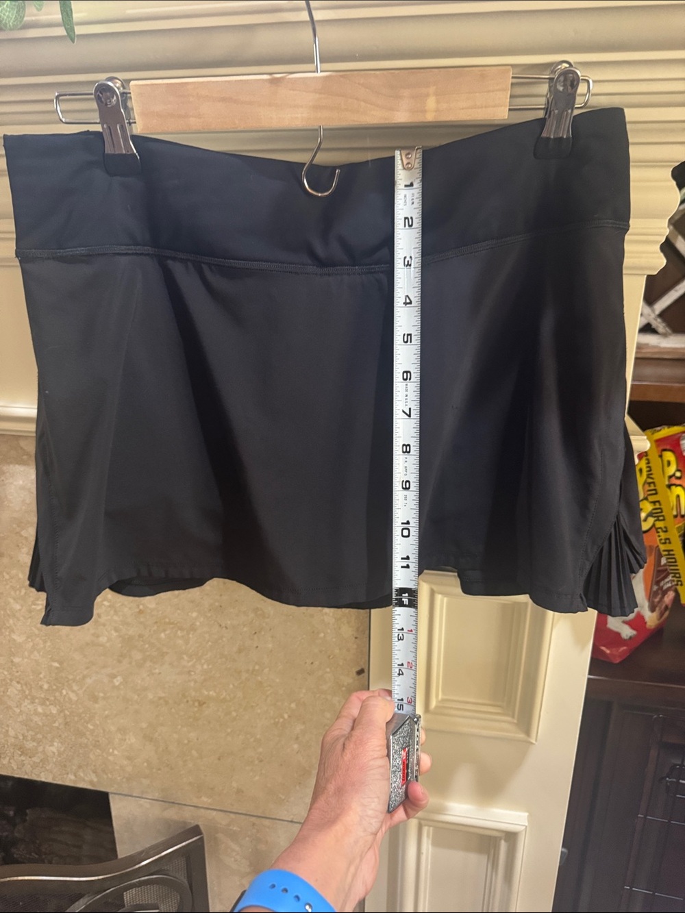 Women’s Lululemon Black Athletic Skort with Pleated Detail & Built in shorts. 10